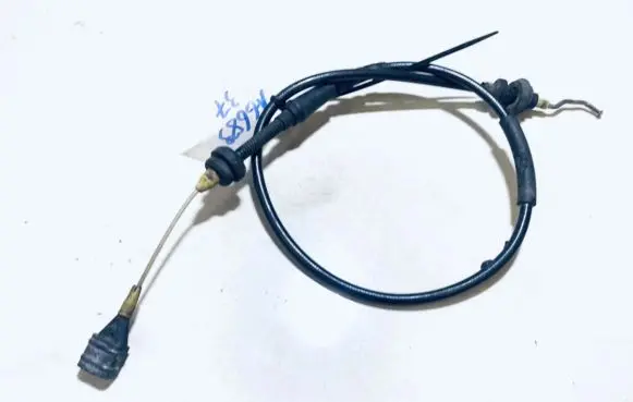 Volkswagen PASSAT B3 Throttle cable 