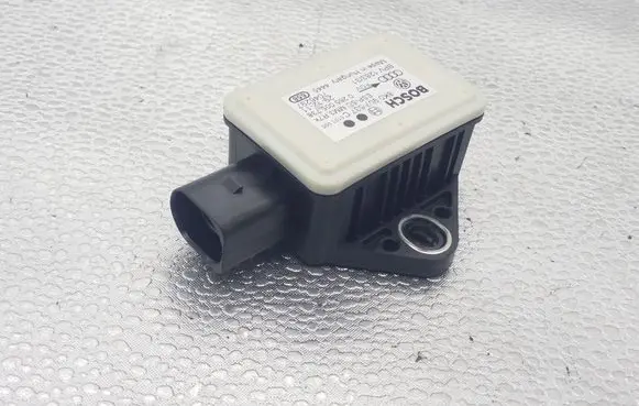 Audi Q5 SQ5 ESP acceleration yaw rate sensor 8K0907637C 0265005738