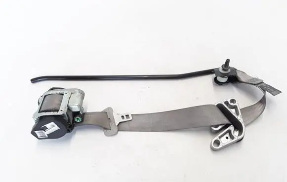 Volvo C70 Front seatbelt