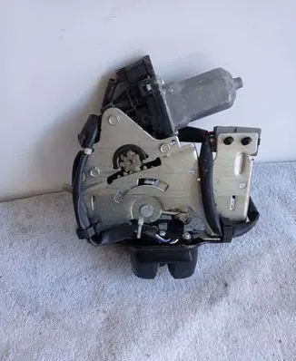 Chrysler Pacifica Tailgate/trunk/boot lock/catch/latch A95613206BU