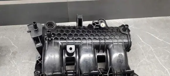 Citroen C4 Cactus Intake manifold 9802101480