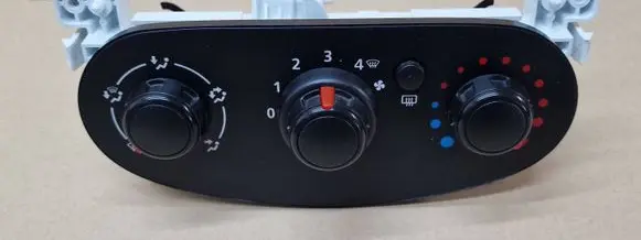 Dacia Sandero II Interior fan control switch 