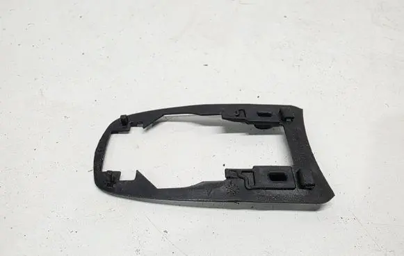 Nissan Qashqai J12 Front door handle cover 806546UA0A