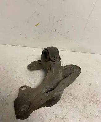 Audi A6 S6 C6 4F Engine mounting bracket 4F0199351AG