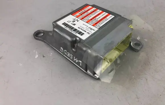 Subaru Legacy Airbag control unit/module 98221AJ130