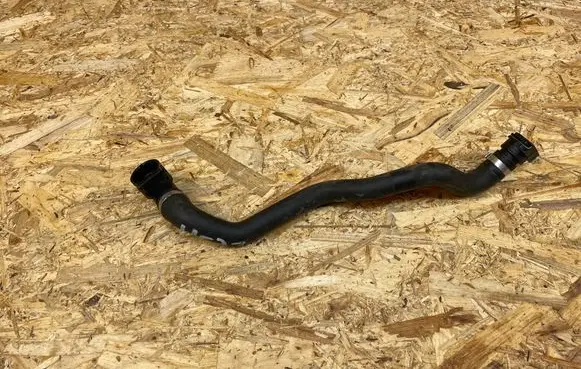 Jaguar XE Engine coolant pipe/hose GX738C424AB
