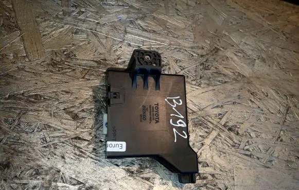 Toyota Yaris Other control units/modules 886500D170