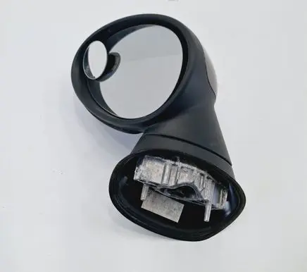 Mini Cooper Countryman R60 Front door electric wing mirror