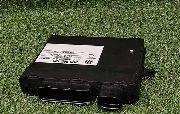 Keyless (KESSY) go control unit/module