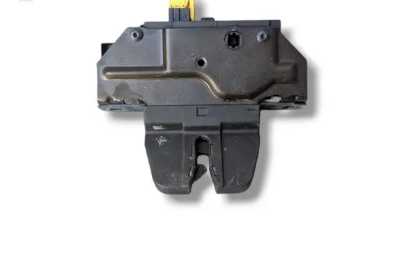 Opel Vectra C Tailgate/trunk/boot lock/catch/latch 495072894 13178192