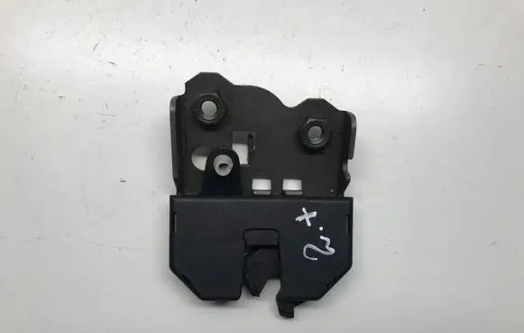 BMW M3 Seat back rest lock catch 8209035