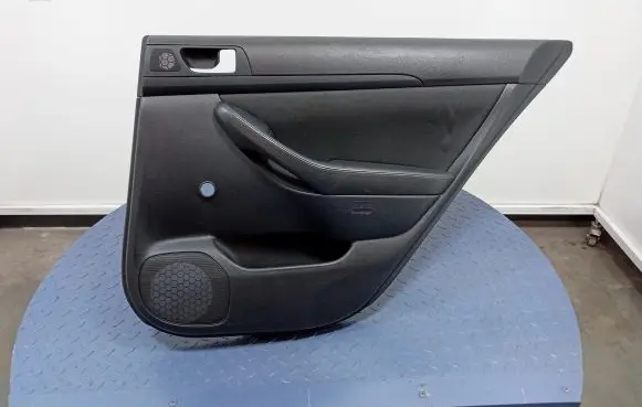 Toyota Avensis T250 Door card panel trim set 