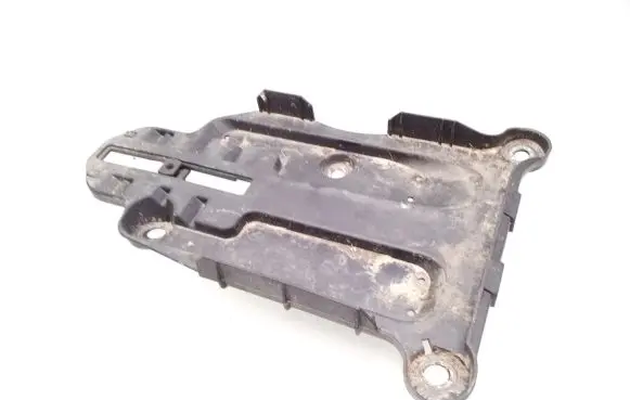 Opel Tigra B Battery tray 09114140