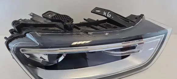 Audi Q3 8U Headlight/headlamp 8U0941006 7083200000