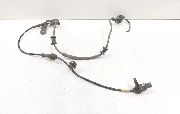 KIA Sportage ABS brake wheel speed sensor 95670D3000
