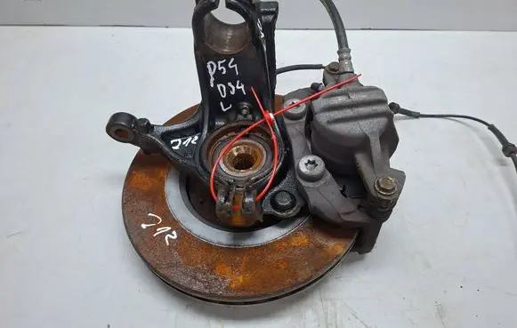 Citroen C3 Front wheel hub spindle knuckle S27612607