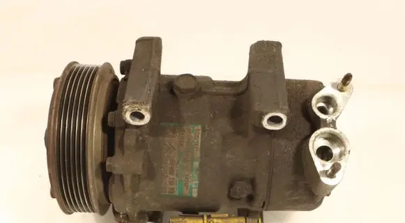 Peugeot 307 Air conditioning (A/C) compressor (pump) 9664273880