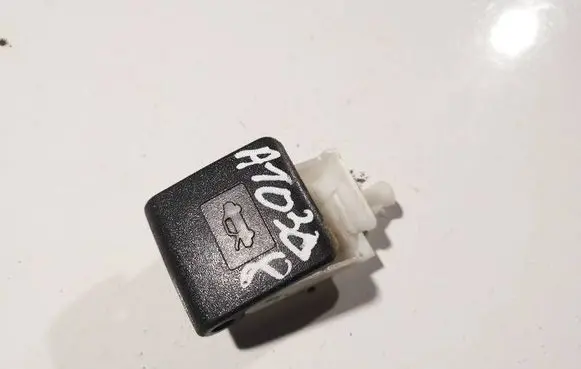 Toyota Corolla Verso AR10 Engine bonnet (hood) release handle 