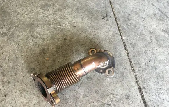 Mercedes-Benz SLK R172 EGR valve line/pipe/hose A6511411004