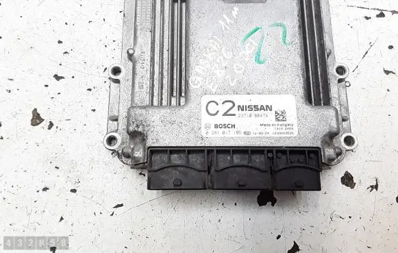Nissan Qashqai+2 Engine control unit/module