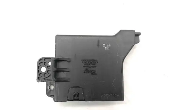 Toyota Yaris Other devices 88650OD170