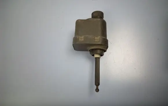 Hyundai Elantra Headlight level adjustment motor 56BG31