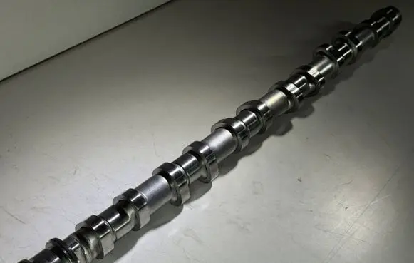 BMW 5 F10 F11 Camshaft 7576161