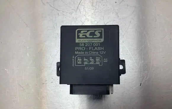 Mercedes-Benz E W211 Tow bar trailer control unit/module 58207001