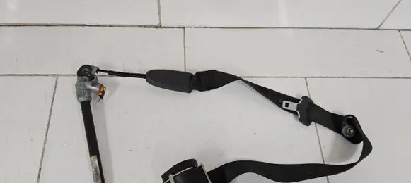 Renault Scenic II - Grand scenic II Front seatbelt B506014