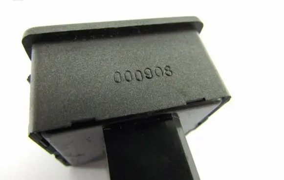 KIA Carens I Wing mirror switch 000908