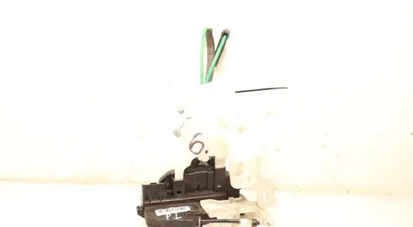Hyundai i30 Front door lock