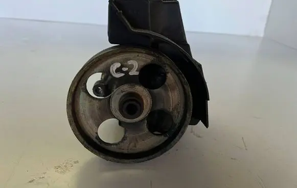 Citroen Berlingo Power steering pump 9636320580