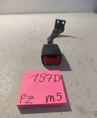 Mercedes-Benz Vaneo W414 Rear seatbelt buckle 28942
