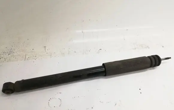 Nissan Juke I F15 Rear shock absorber/damper