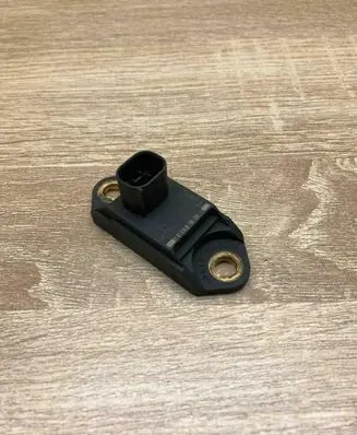Mercedes-Benz S W220 Airbag deployment crash/impact sensor 0025426918