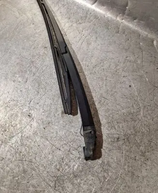 Mazda 5 Rear wiper blade 