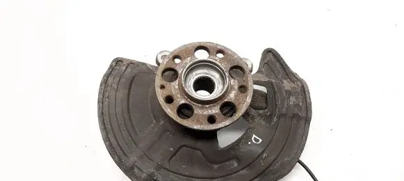 Mercedes-Benz CLA C117 X117 W117 Front wheel hub 
