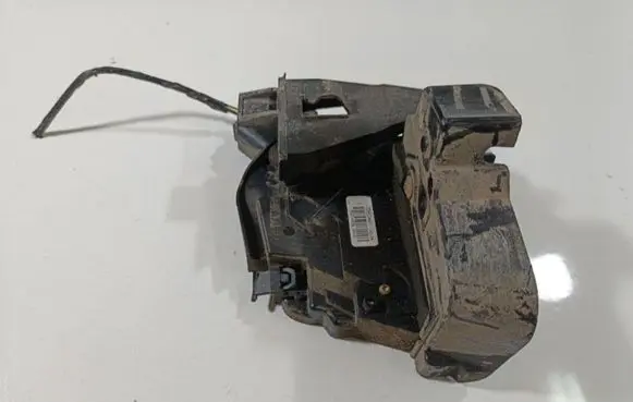 Ford Focus C-MAX Rear door lock 3M5AR26412BN