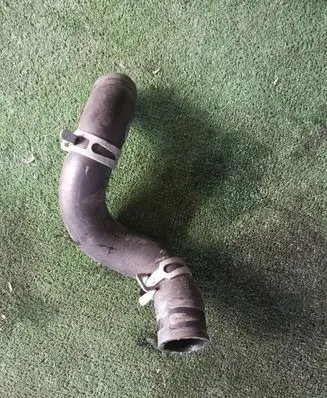 Hyundai Kona I Engine coolant pipe/hose 25414-J9400