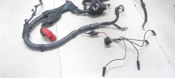 Toyota Avensis T270 Positive cable (battery) 82122-0F030