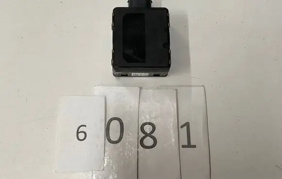 Mercedes-Benz C W205 Distronic sensor radar A0009059013