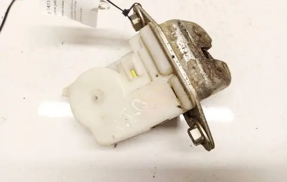 Subaru Outback Tailgate/trunk/boot lock/catch/latch 