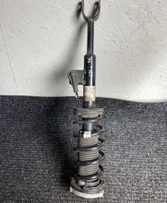 BMW 5 G30 G31 Front shock absorber with coil spring 14678612 76866599 814903014099