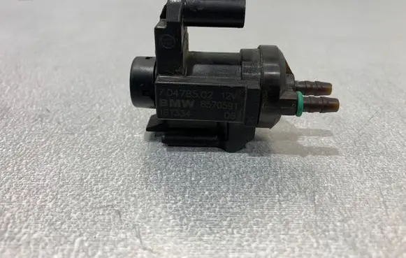 Mini Cooper Countryman F60 Vacuum valve 8570591