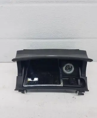 Mercedes-Benz E W211 Car ashtray 8101330
