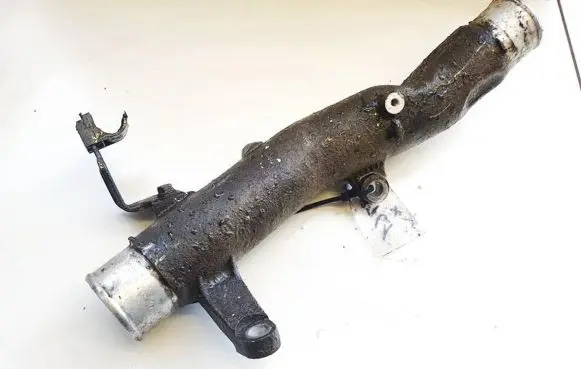 Toyota Corolla Verso AR10 Intercooler hose/pipe