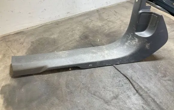 Volvo XC40 Front sill trim cover 32216837 BTBEFA AEPZZ