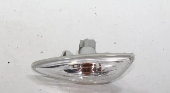 KIA Xceed Front fender indicator light 