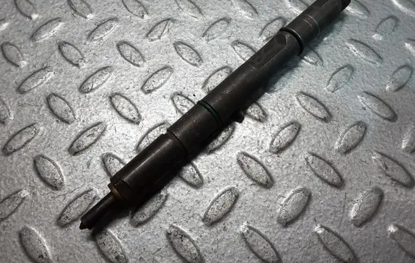 Audi A6 S6 C5 4B Fuel injector 059130201E 0432133836