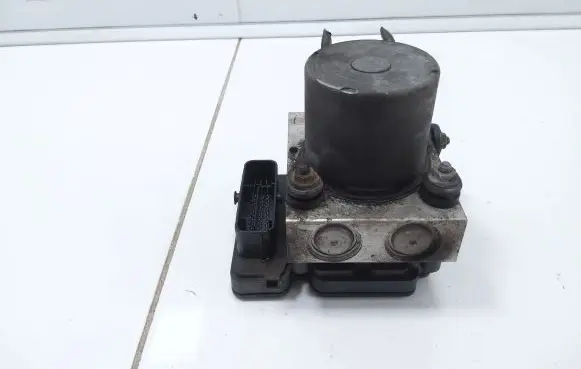 Mercedes-Benz Sprinter W906 ABS Pump A9069002001